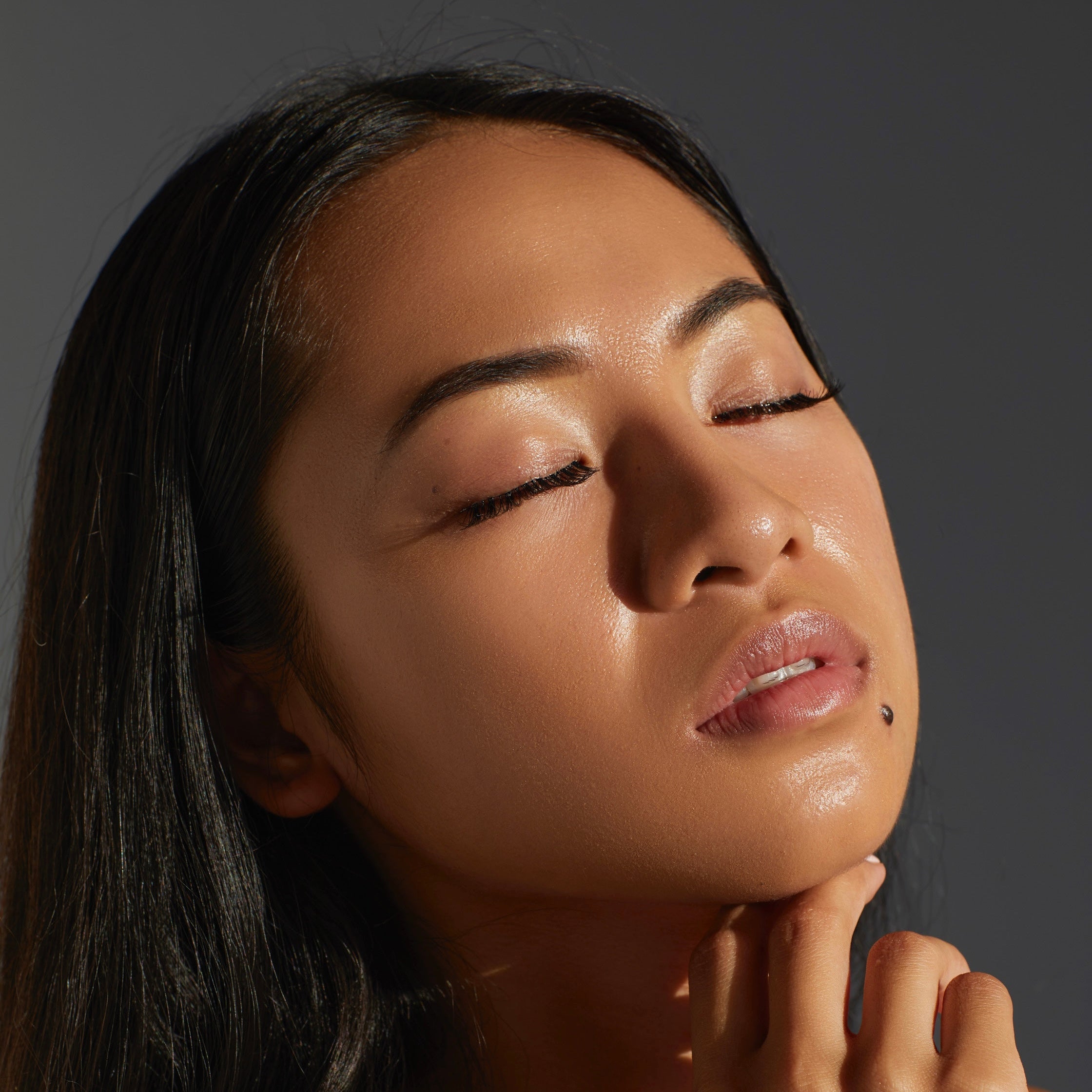 Plump Up The Serum - Hyaluronic Acid + Niacinamide for Dewy Glow